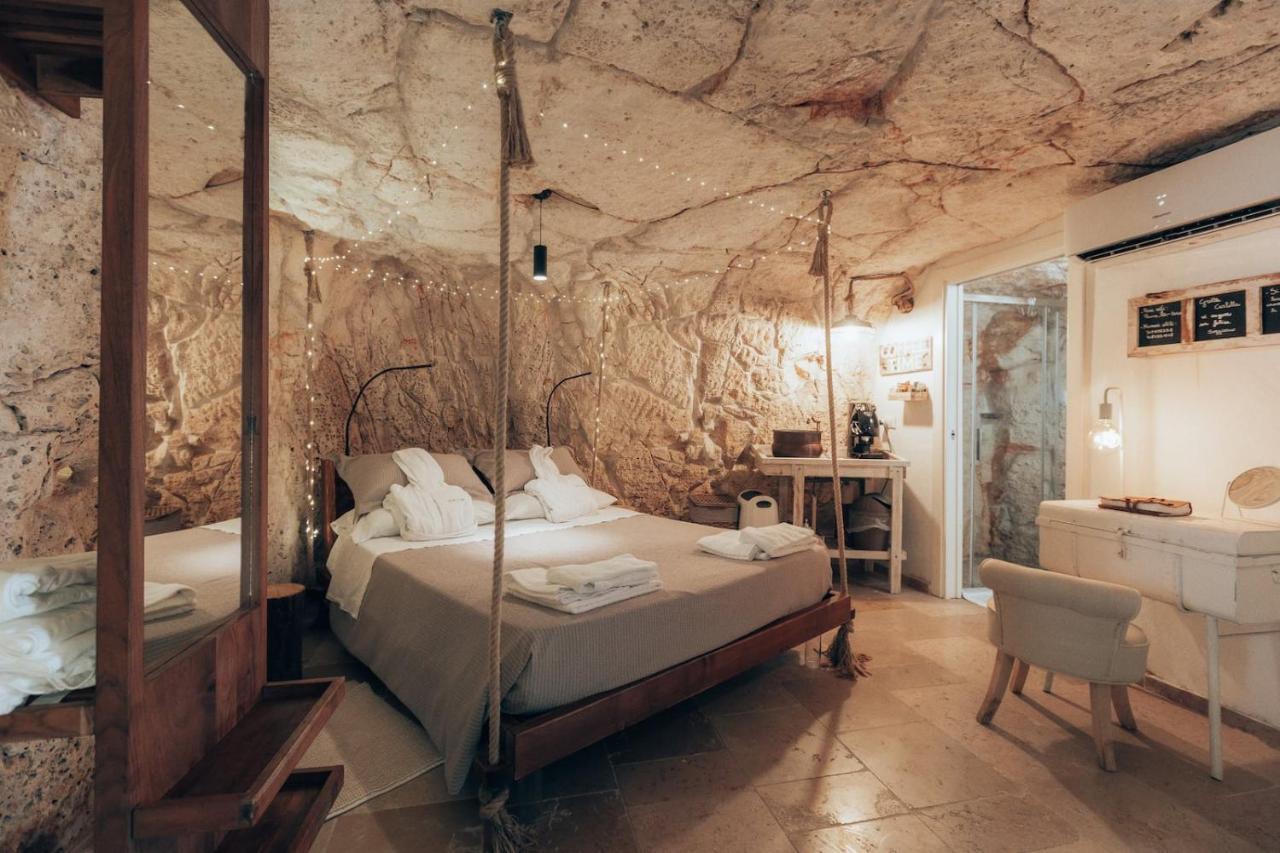 Grotta Carlotta Bed & Breakfast Ostuni Exterior foto