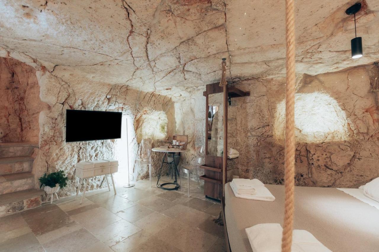 Grotta Carlotta Bed & Breakfast Ostuni Exterior foto