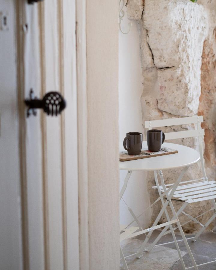 Grotta Carlotta Bed & Breakfast Ostuni Exterior foto